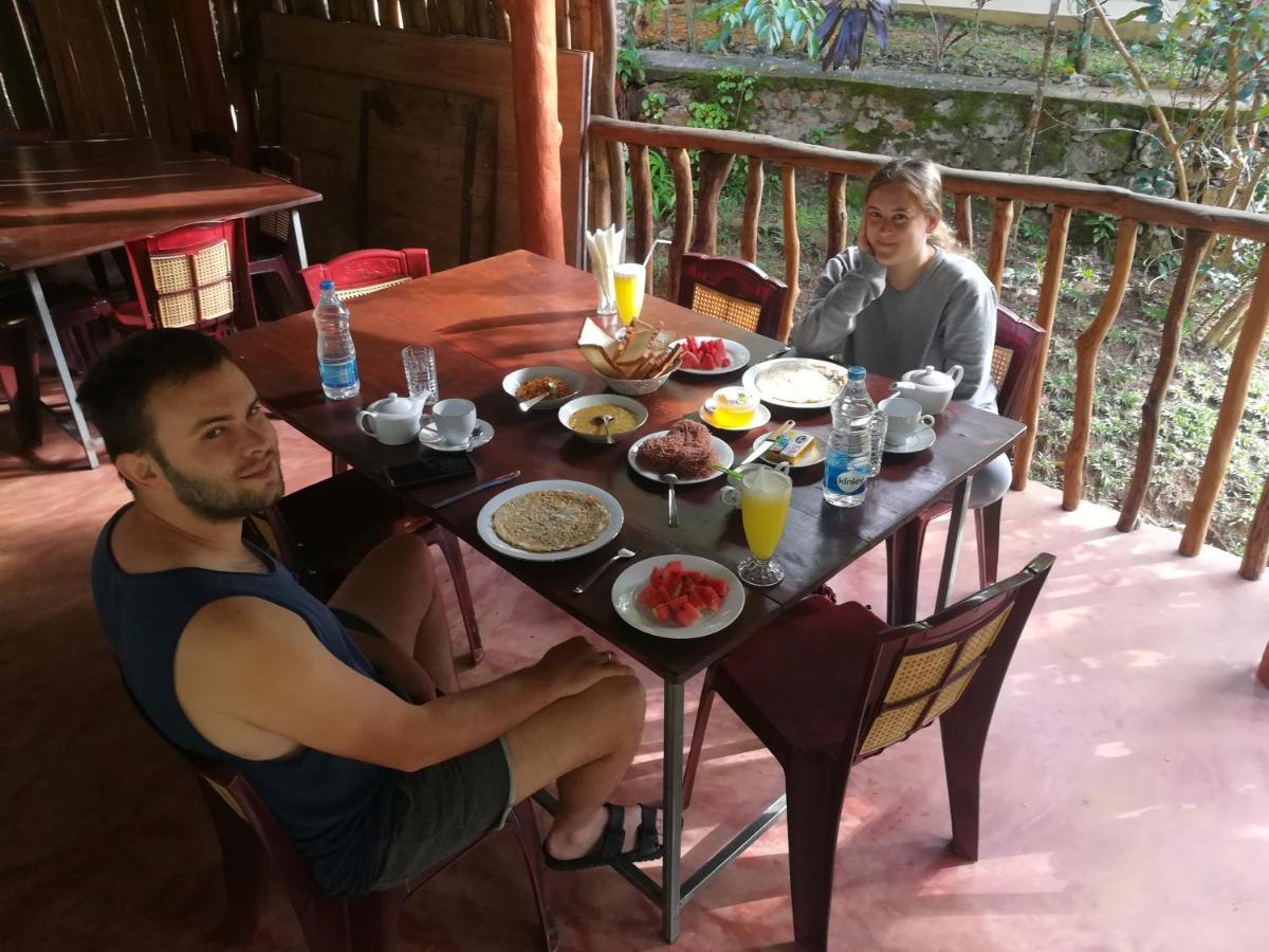 Sinharaja Vini Villa Deniyaya Zewnętrze zdjęcie